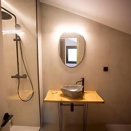 L'indret Del Pedraforca Adults Only 3*